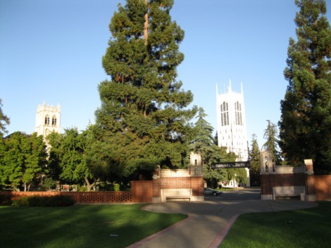 A popular photo spot is on the east side of campus near Pacific Avneue. That’s Smith Gate – I believe it is named so because mountain man Jedediah Smith once camped along the Calaveras River that flows through campus – in the foreground, Faye Spanos Concert Hall (left), and Robert E. Burns Tower. The visitor center is located on the first floor of Burns Tower.